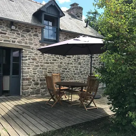 Maisonnette Au Pied Du Mont Dol Exterior photo